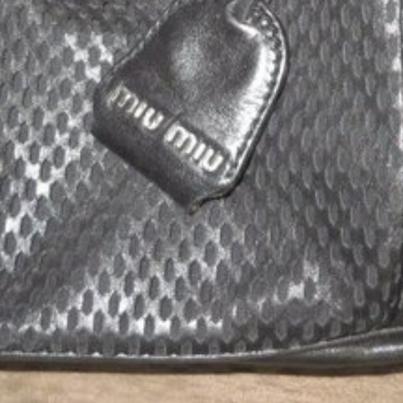 ❤️3 MIU MIU Perforated Luxurious Baby Soft Leather Speedy Bag Purse +FOB Dustbag - Picture 4 of 12